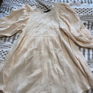 Boutique balloon sleeve dress